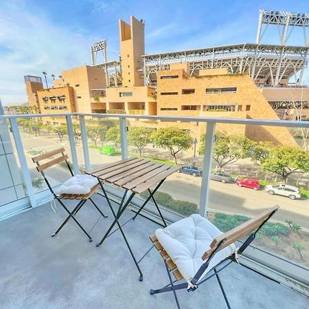 Stunning Apartment By Petco Park! Сан-Диего Экстерьер фото